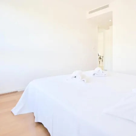 3 Pieces En Avec Piscine Et Vue - 3 Pieces En Avec Piscine Et Vue Mae-1793 דירה קאן