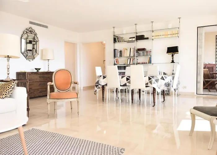 3 Pieces En Avec Piscine Et Vue - 3 Pieces En Avec Piscine Et Vue Mae-1793 Apartman *