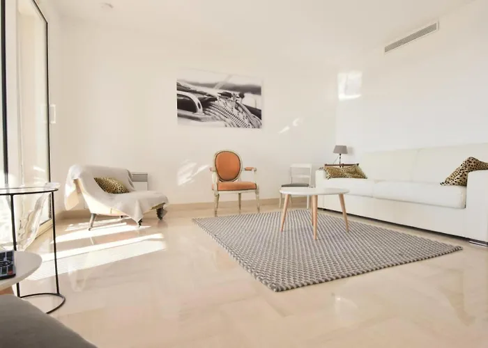 3 Pieces En Avec Piscine Et Vue - 3 Pieces En Avec Piscine Et Vue Mae-1793 Apartman